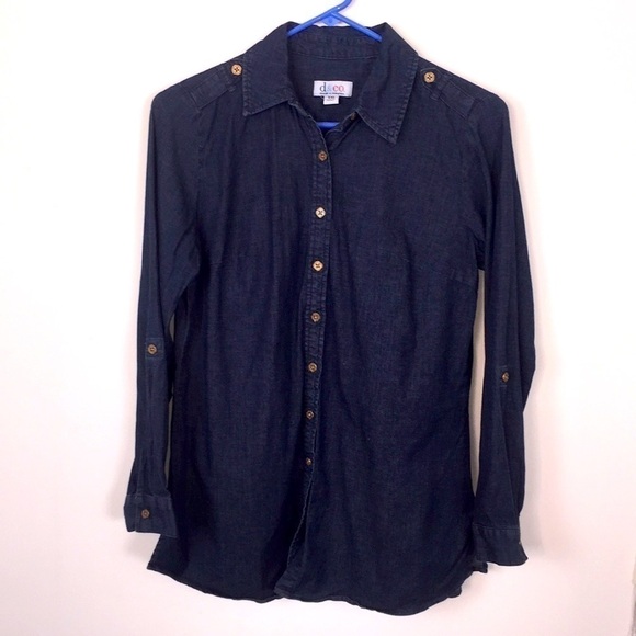 Denim&Co Tops - 🌸 Denim&Company blue button down top. Size XXS.